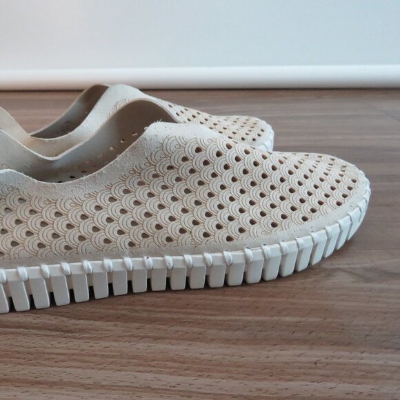 ILSE JACOBSEN Tulip 139 Slip On Perforated Cream Sneakers Shoes - Size 8.5 / 9 - Picture 7 of 15